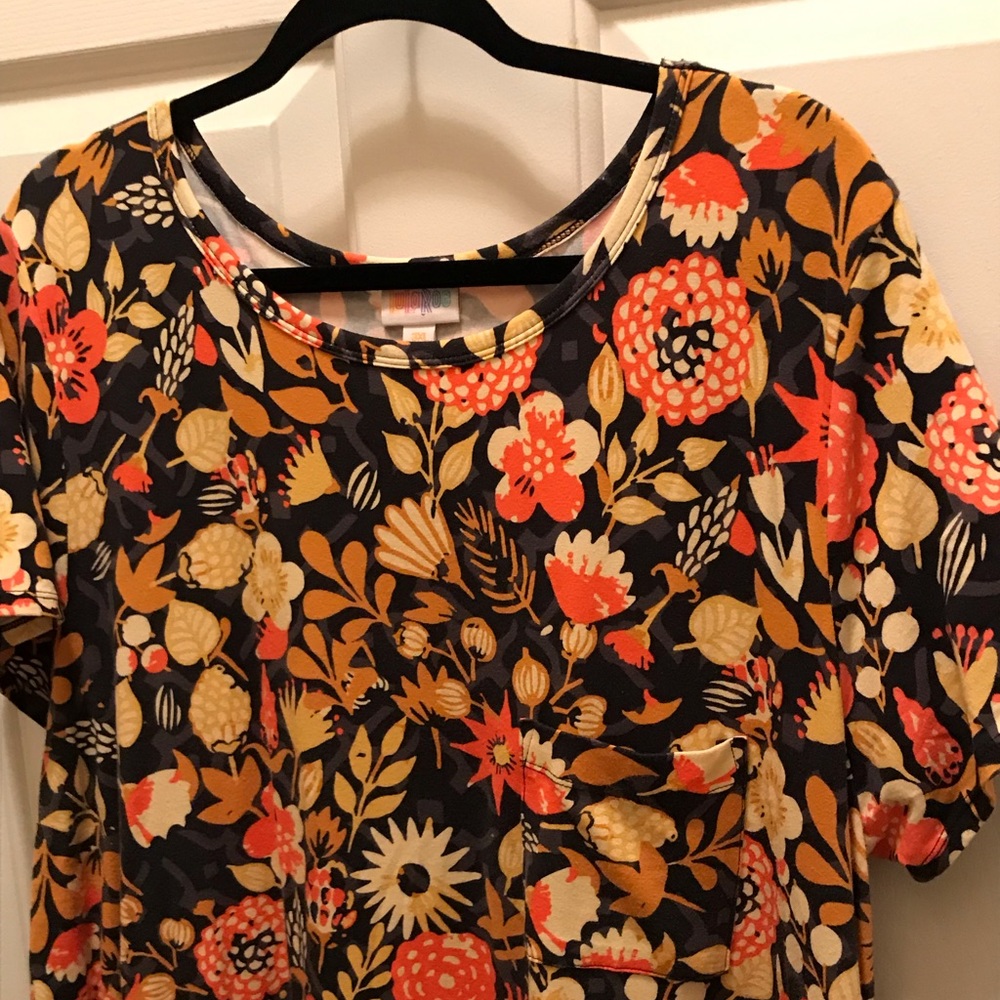 Lularoe Carly Dress w/pocket